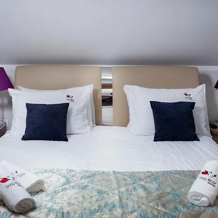Trzy Róże Hotel 3*